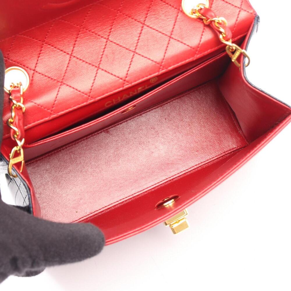 CHANEL Bag - Picture 3 of 13